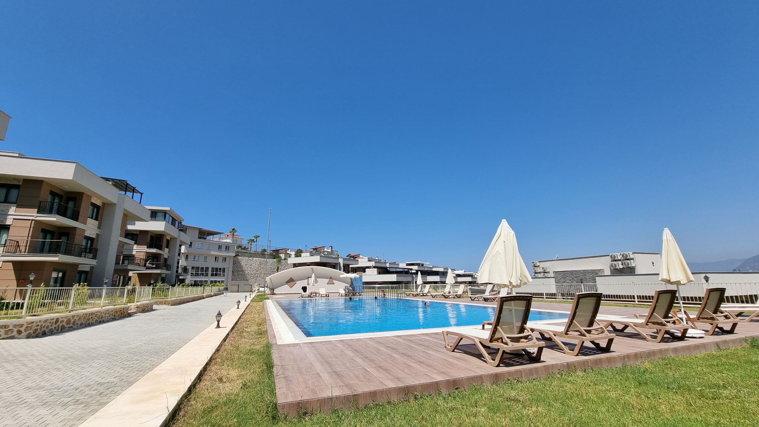 общий бассейн